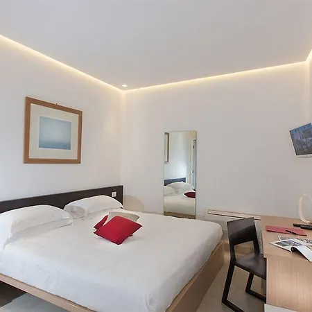 Novecento Hotel 4*