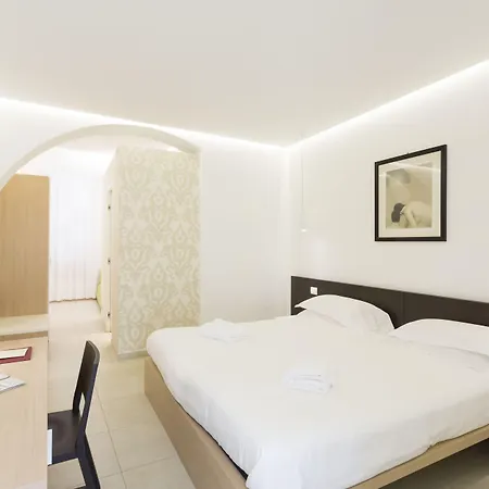 Novecento Hotel 4*
