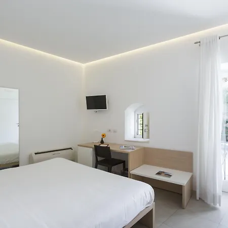 Novecento Hotel 4*