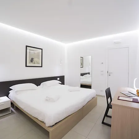 Novecento Hotel 4*
